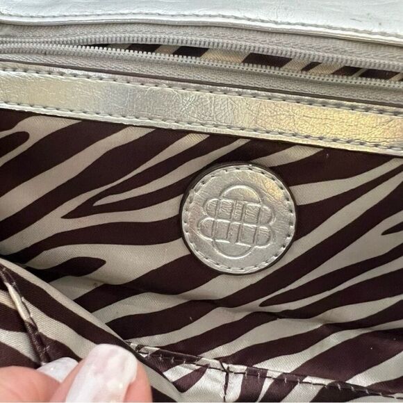 Dana Buchman Silver Gunmetal Metallic Faux Leather Clutch Wristlet Handbag - Picture 8 of 9